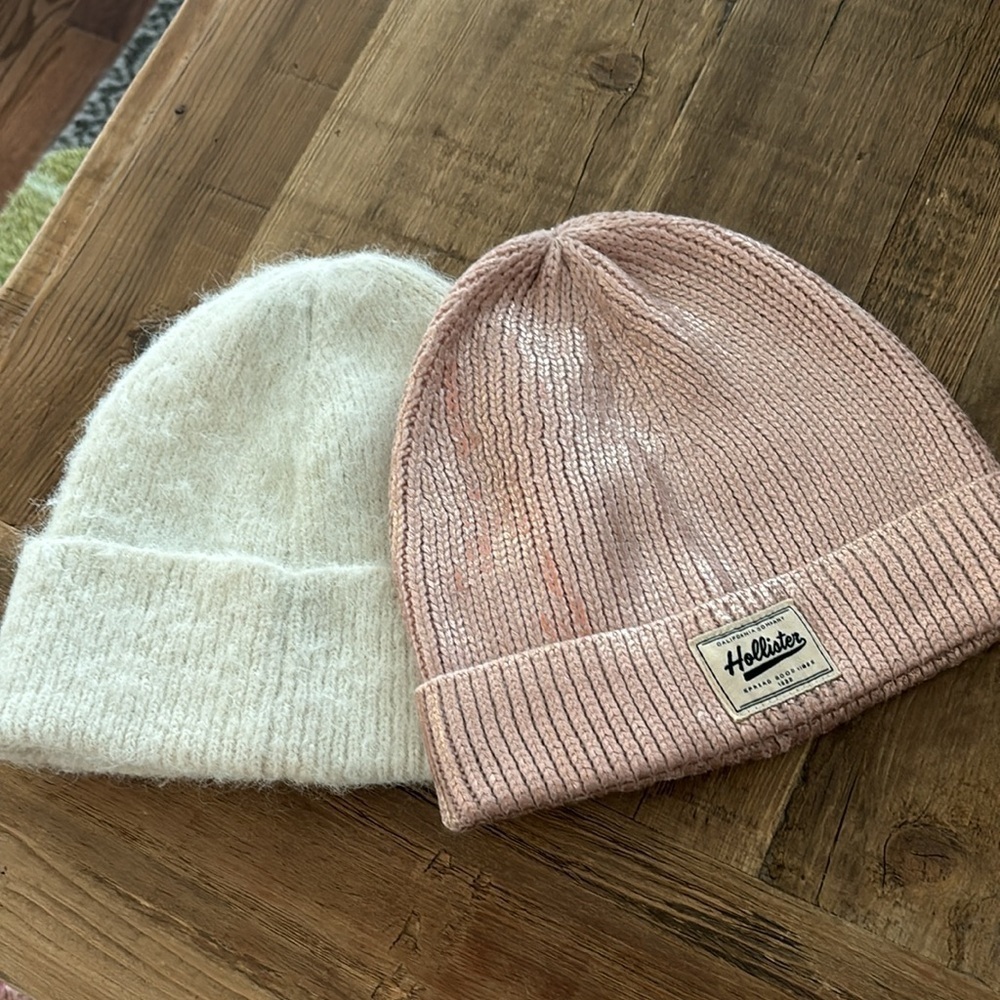 Hollister Rose Gold and MNG (Mango) Ivory Beanies. Women’s OS | Feminine